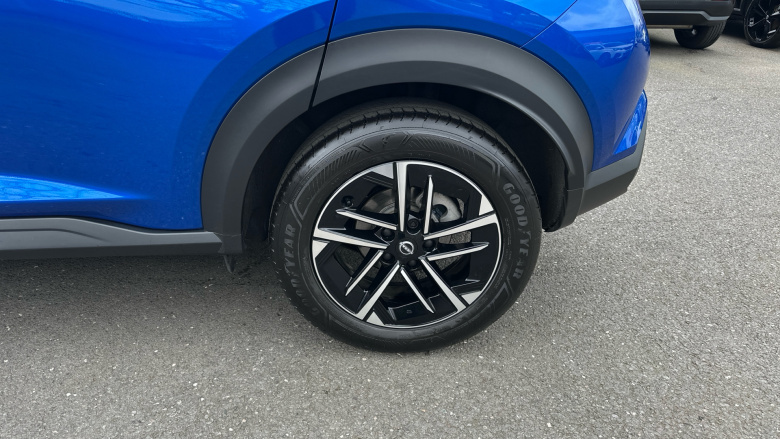 Nissan Juke 1.6 Hybrid N-Connecta 5dr Auto Hybrid Hatchback